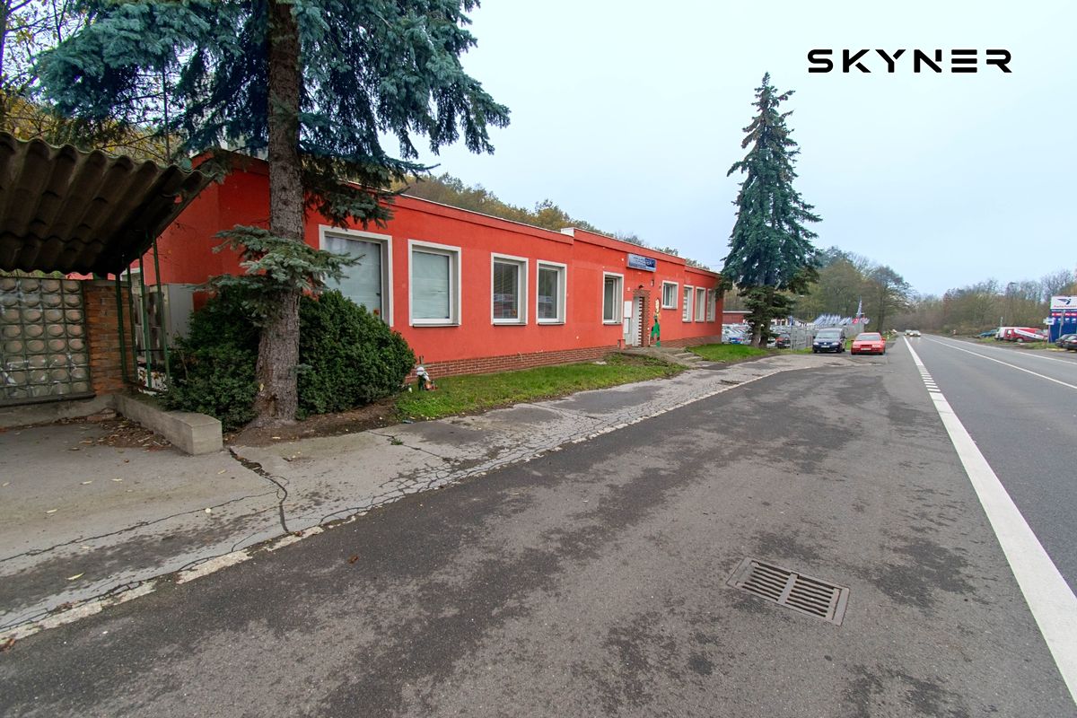 Prodej obchodního prostoru 600 m²