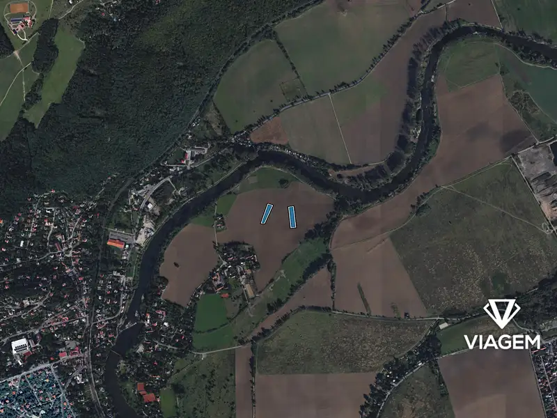 Prodej pole 3939 m², Praha – náhled fotky 3