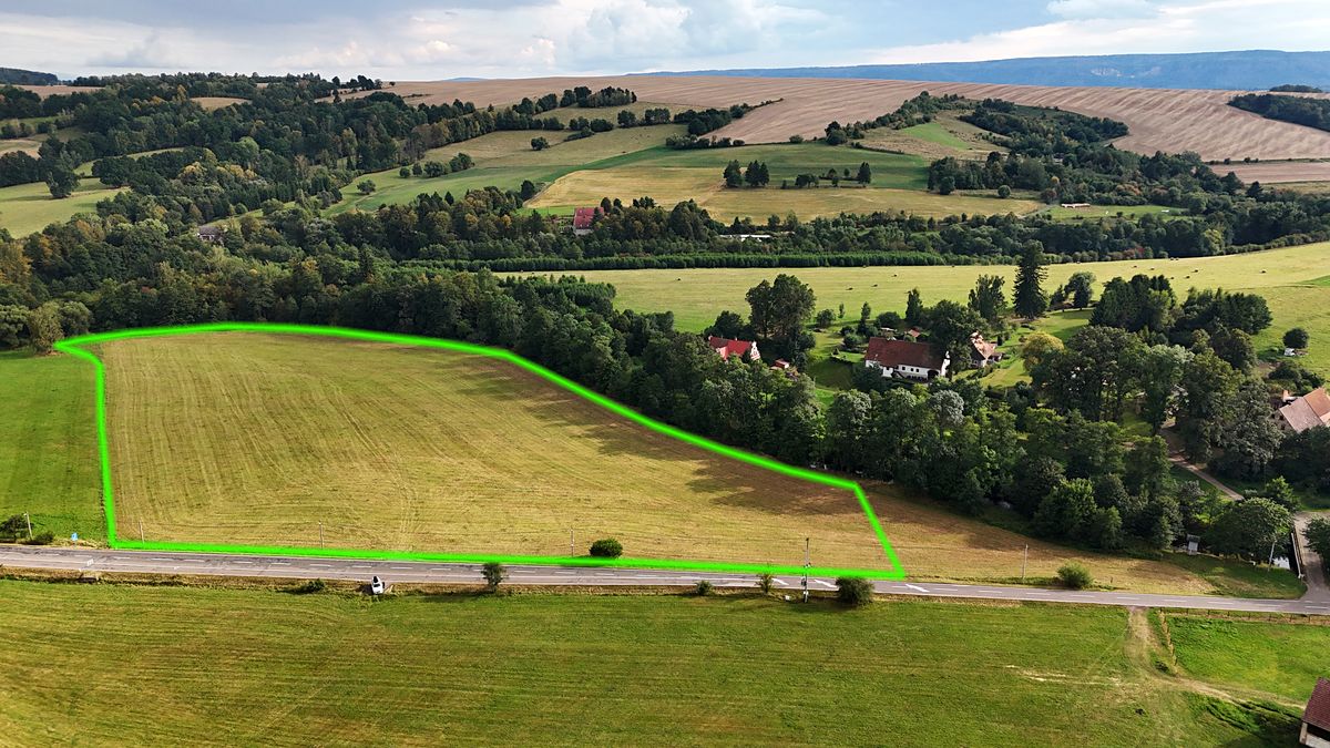 Prodej pole 40169 m²