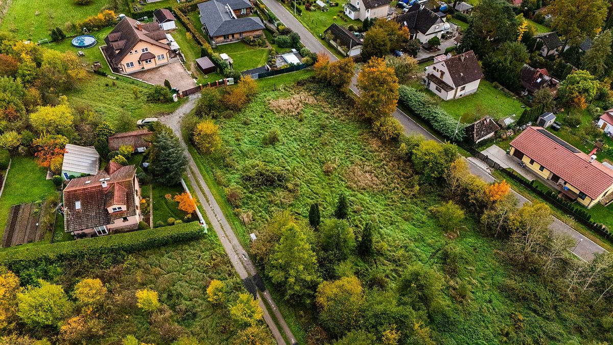 Prodej stavebního pozemku 1280 m², Kamenný Přívoz – fotka 1 z 3