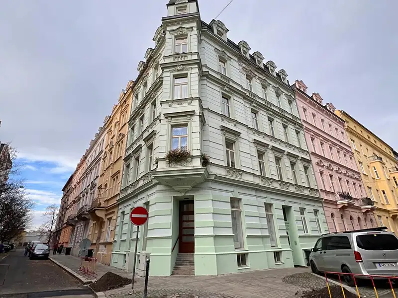 Prodej bytu 1+1 32 m², Karlovy Vary – náhled fotky 1