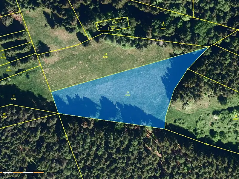 Prodej louky 5620 m², Halenkov – náhled fotky 1