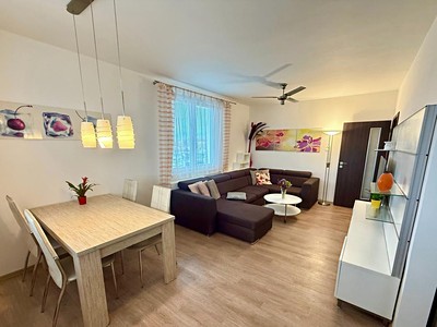 Prodej bytu 4+1 86 m² (Jednopodlažní)