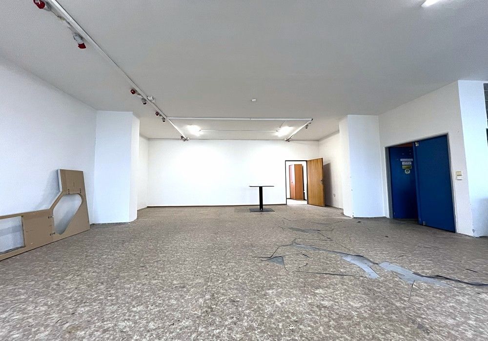 Pronájem skladového prostoru 105 m²