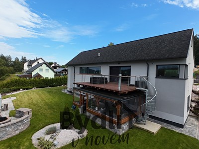 Prodej  rodinného domu 226 m², pozemek 1 913 m²