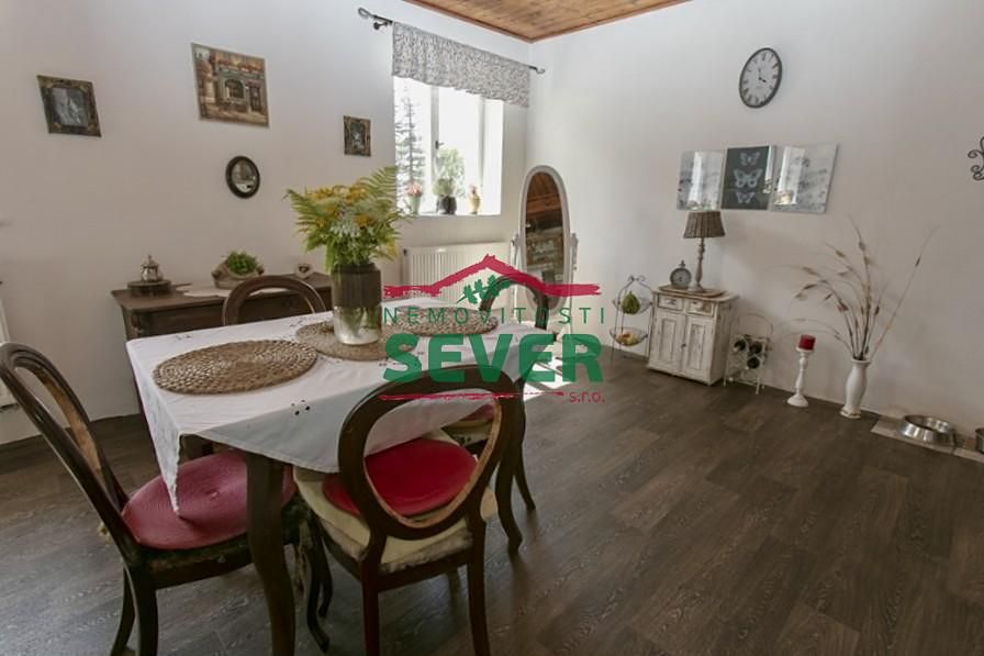 Prodej rodinného domu 150 m², pozemek 928 m² – fotografie 4
