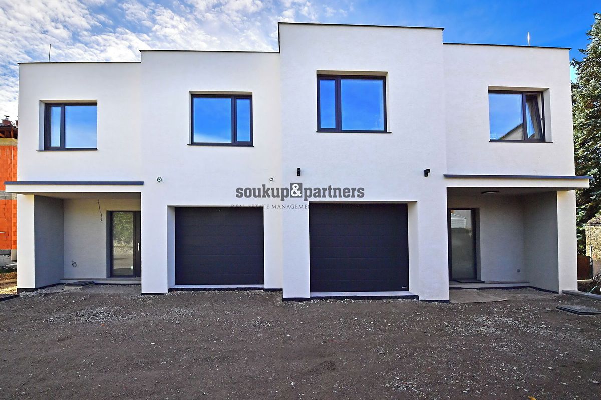 Prodej rodinného domu 165 m², pozemek 429 m² – fotografie 5