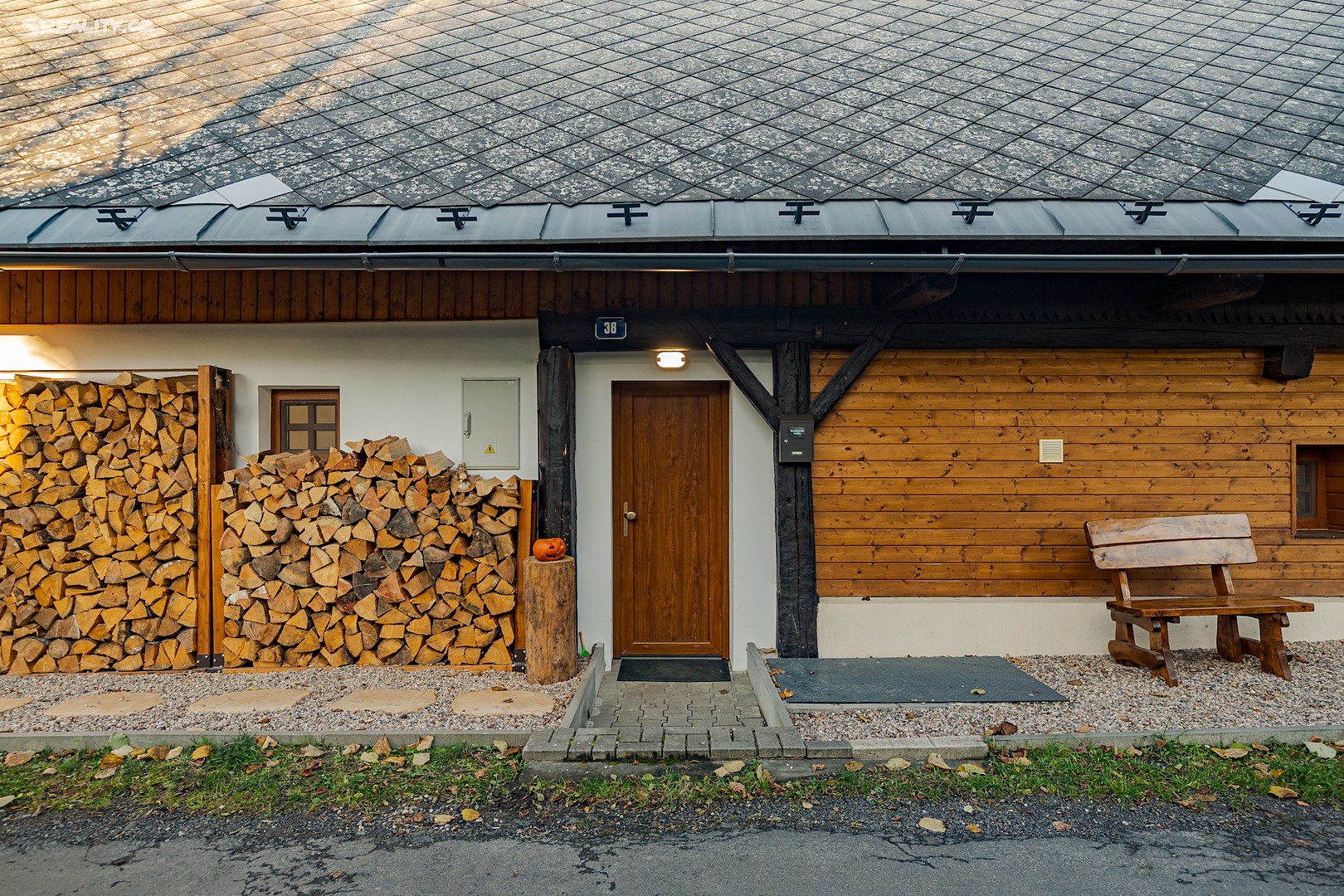 Prodej  rodinného domu 157 m², pozemek 322 m² – pohled 5
