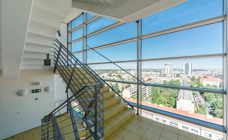 Gewerbefläche zur Miete, 460 m² (4 von 10)