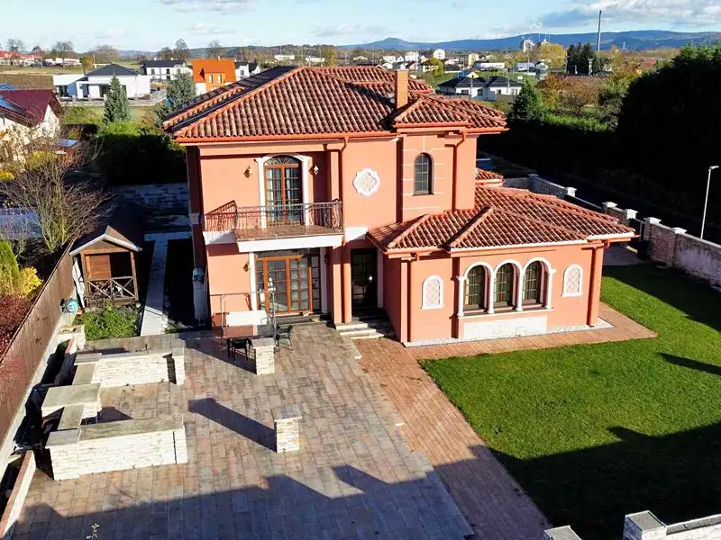 Prodej rodinného domu 284 m², pozemek 1096 m², Otovice – náhled fotky 3