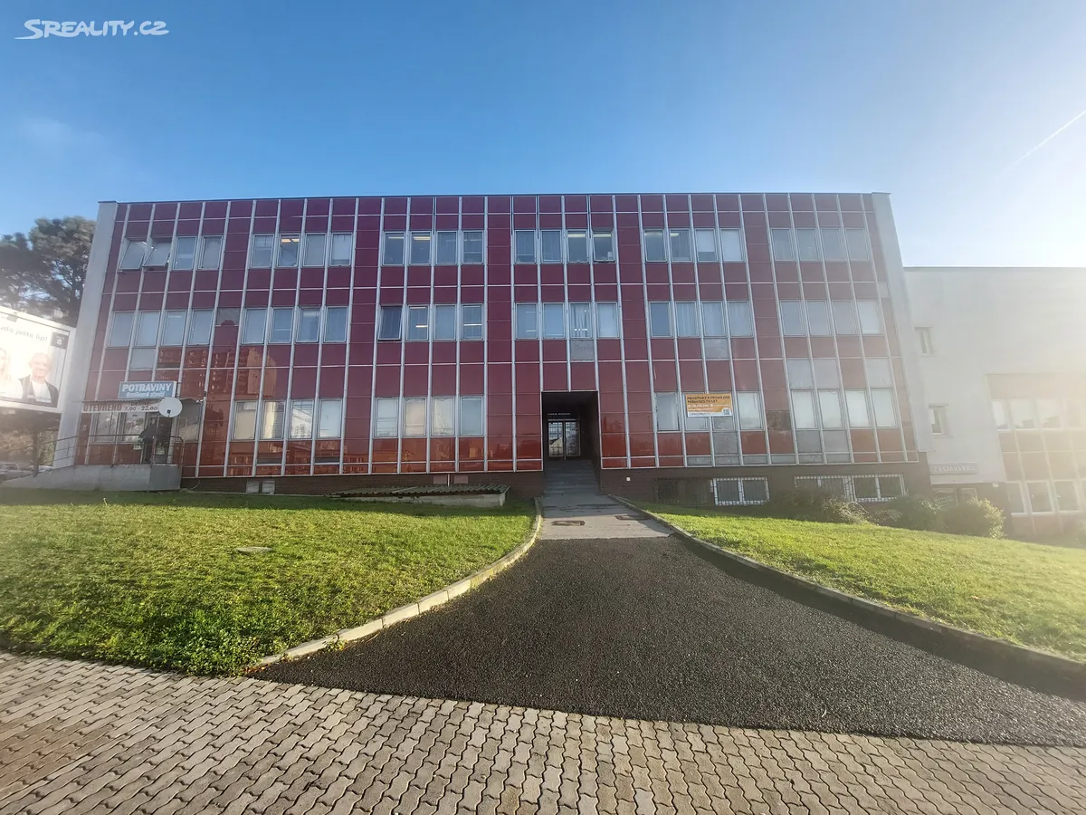 Pronájem skladového prostoru 12 m² – pohled 3