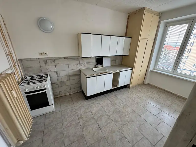 Pronájem bytu 1+1 37 m², Most – náhled fotky 1