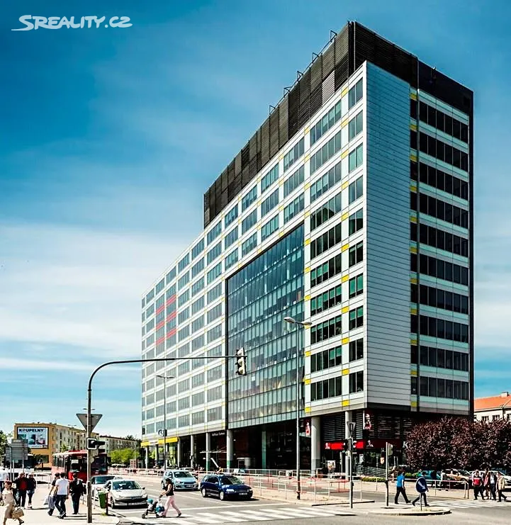 Pronájem kanceláře 460 m², Praha