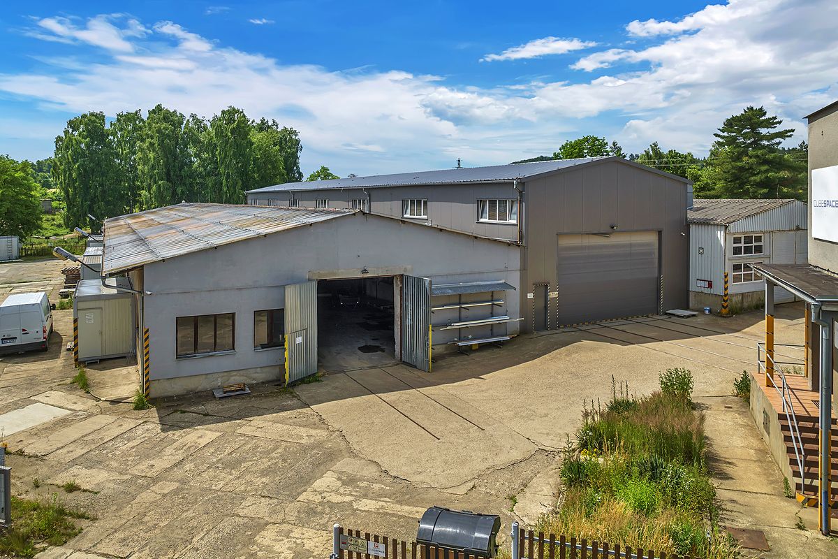 Pronájem výrobní haly, prostoru 2592 m² – fotografie 5
