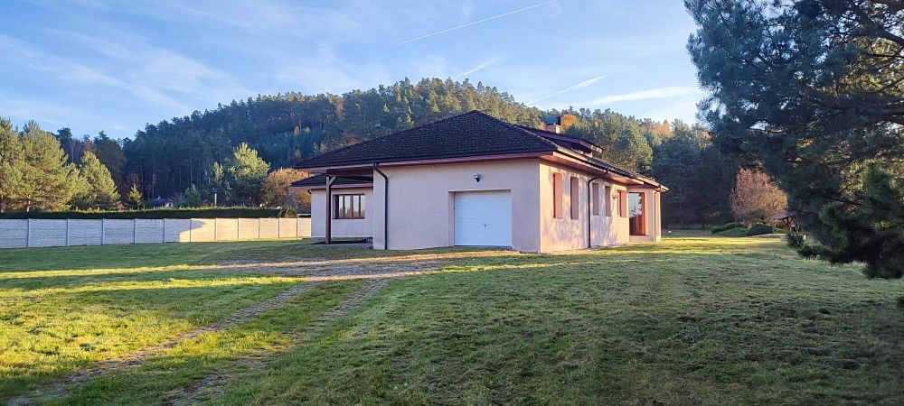 Prodej rodinného domu 196 m², pozemek 2484 m² – fotografie 3