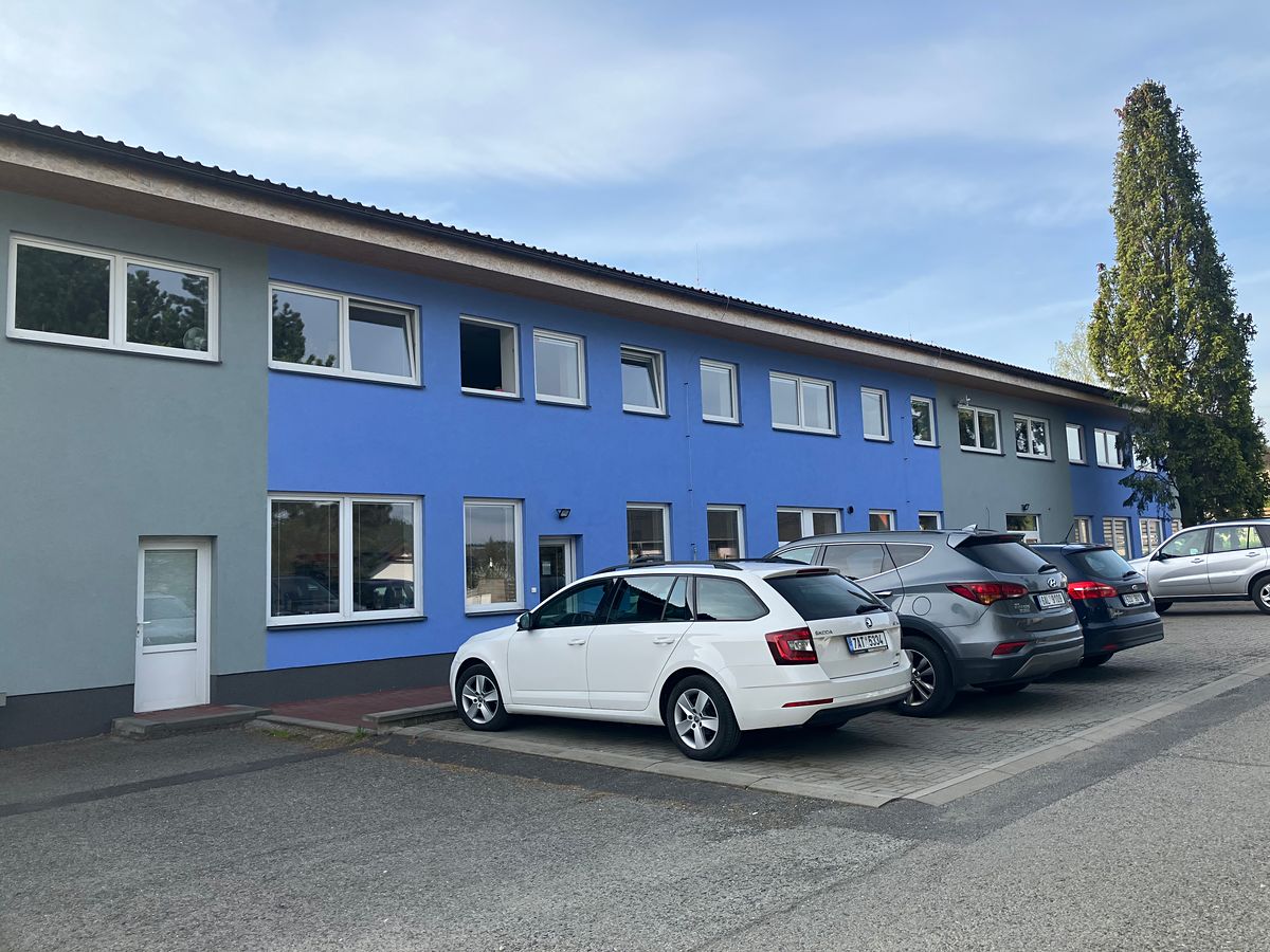Pronájem kanceláře 33 m², Rožnov pod Radhoštěm – fotka 1 z 3