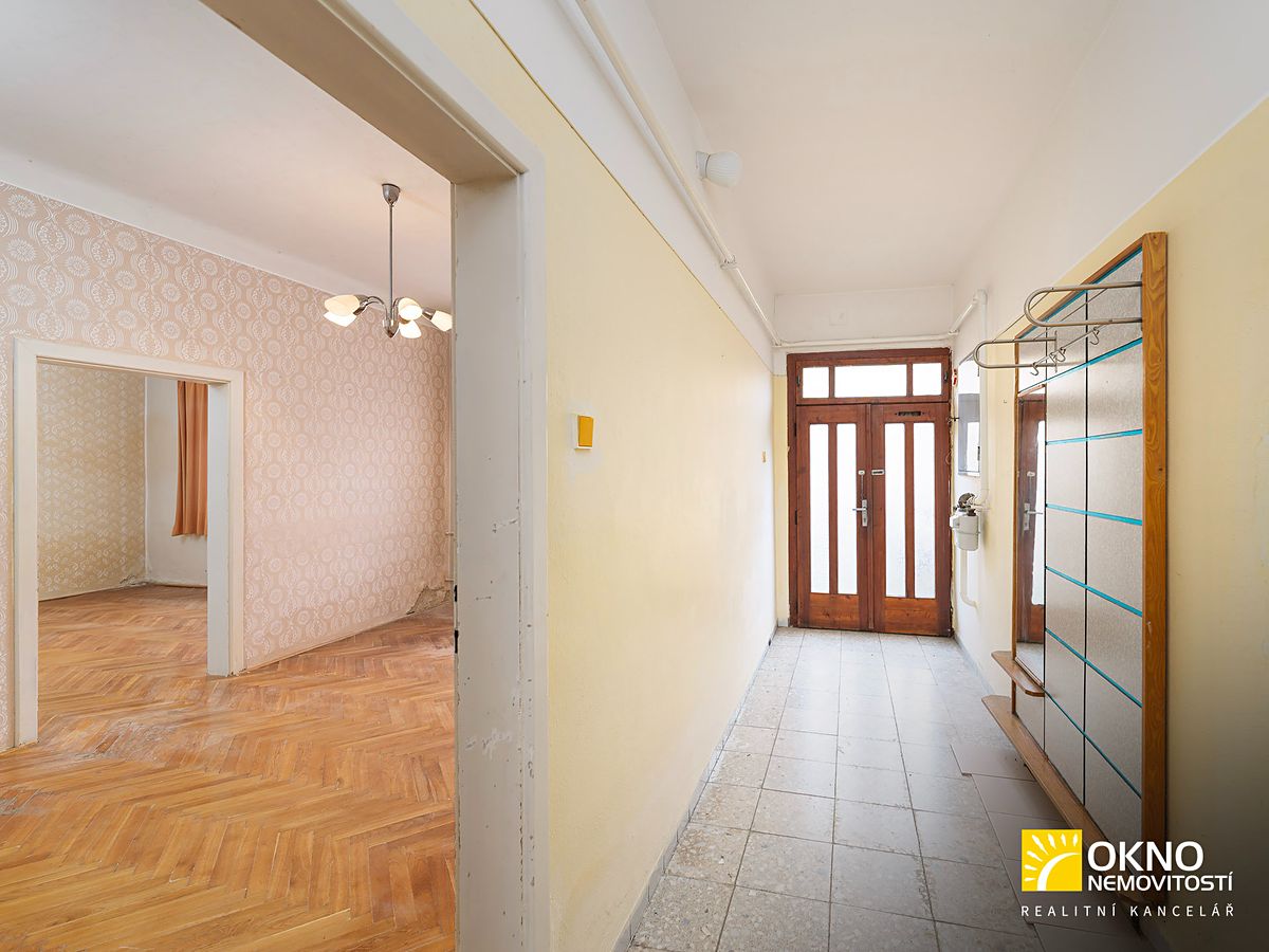 Prodej rodinného domu 200 m², pozemek 258 m² – fotografie 4