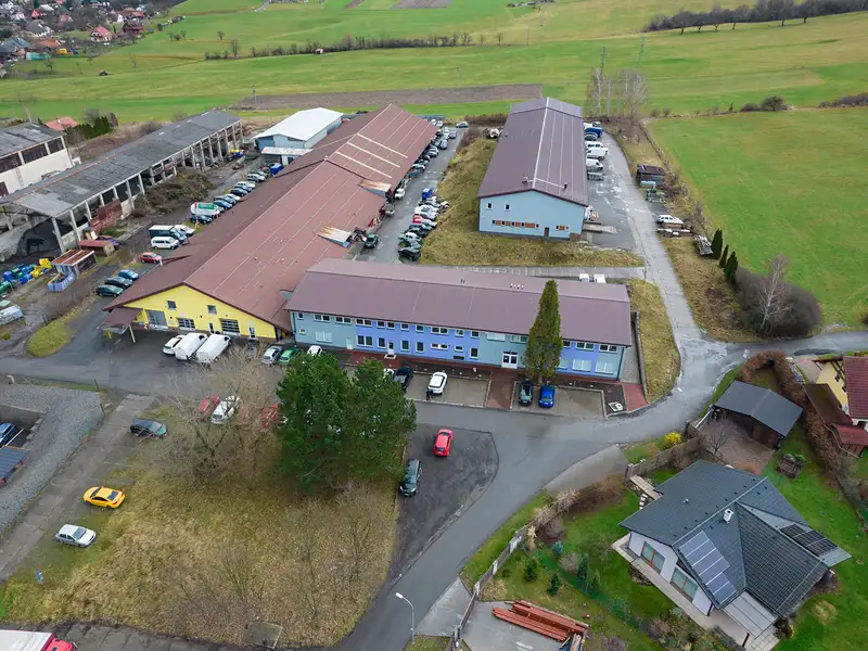 Pronájem kanceláře 33 m², Rožnov pod Radhoštěm – náhled fotky 3
