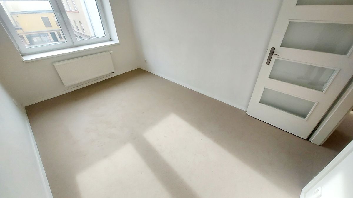 Pronájem bytu 2+kk 42 m² – fotografie 2