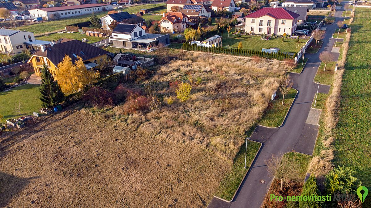Prodej stavebního pozemku 934 m² – fotografie 3
