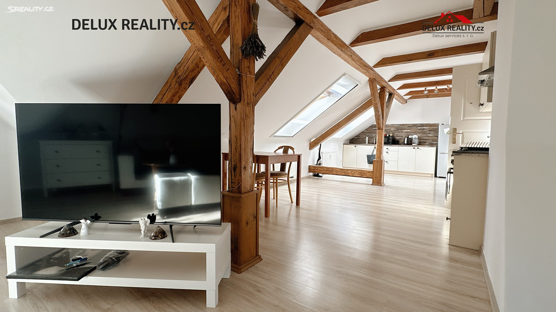 Prodej  rodinného domu 238 m², pozemek 180 m² – pohled 6