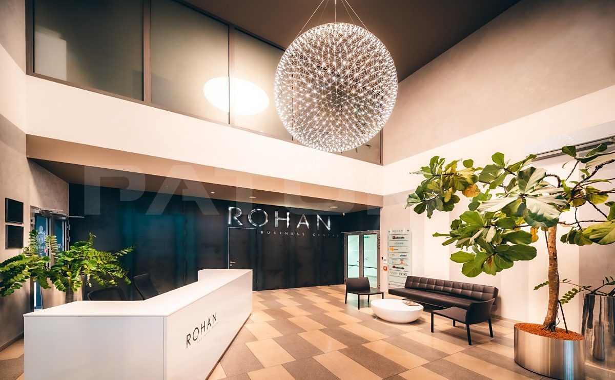 Pronájem kanceláře 430 m² – fotografie 2