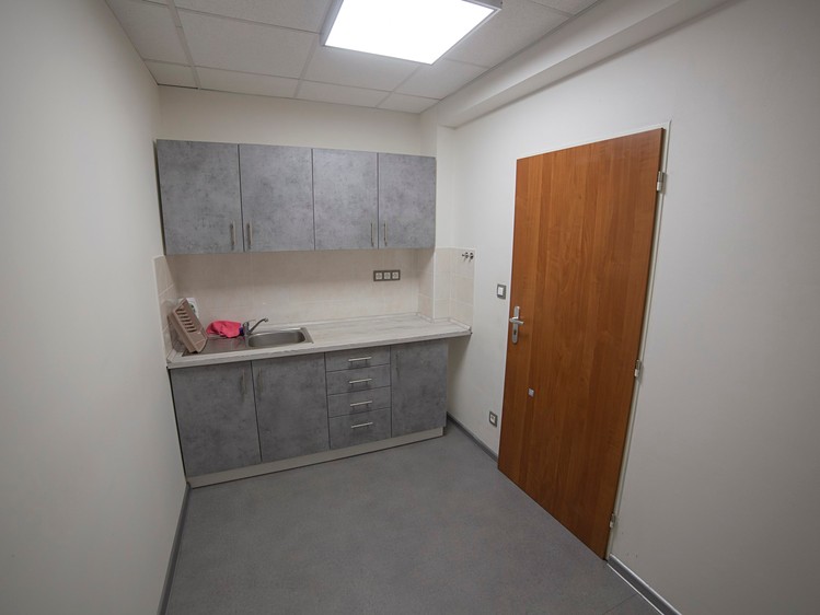 Pronájem komerčního prostoru, 33 m² (8 z 10)