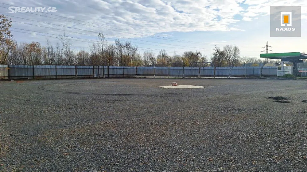 Pronájem komerčního pozemku 1450 m² – pohled 5