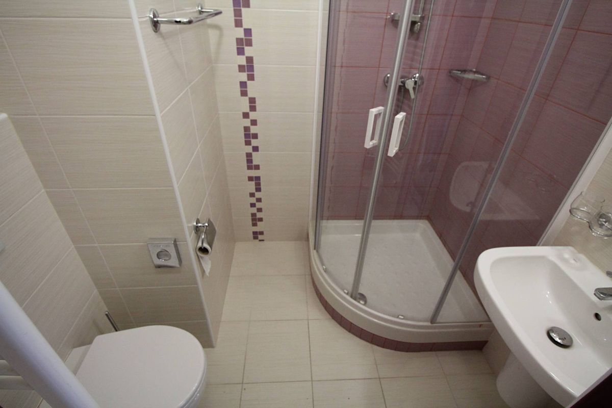Pronájem bytu 1+kk 17 m² – fotografie 3