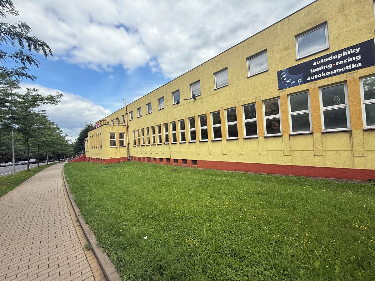 Pronájem bytu 3+1 99 m²