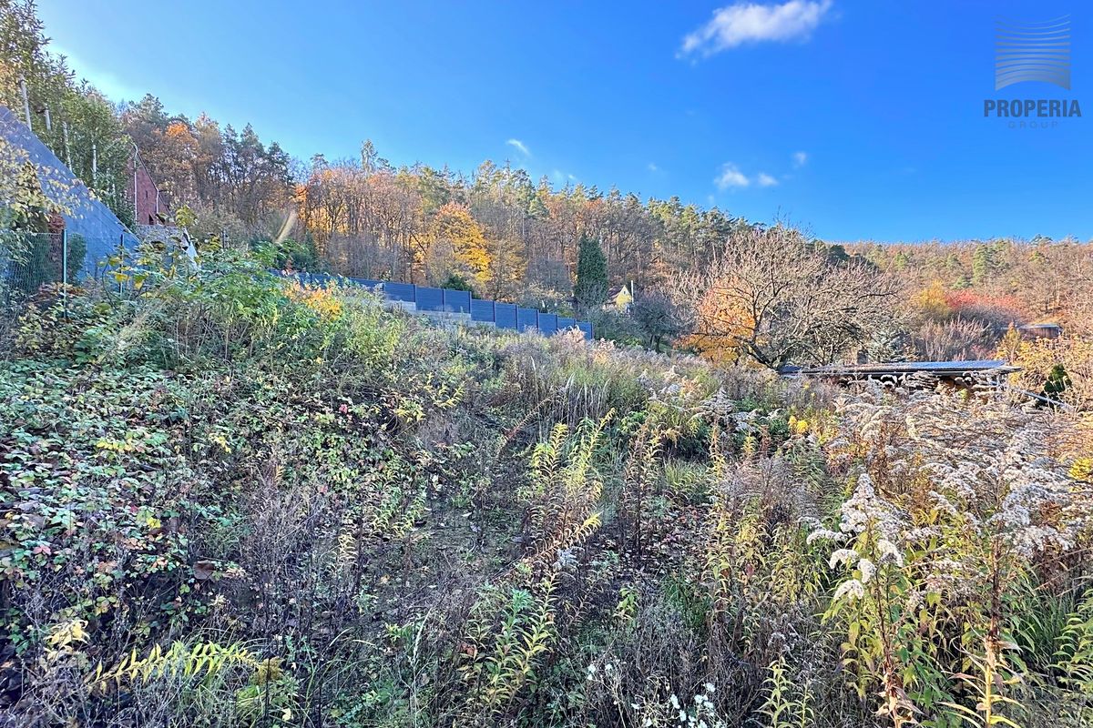 Prodej stavebního pozemku 1163 m²