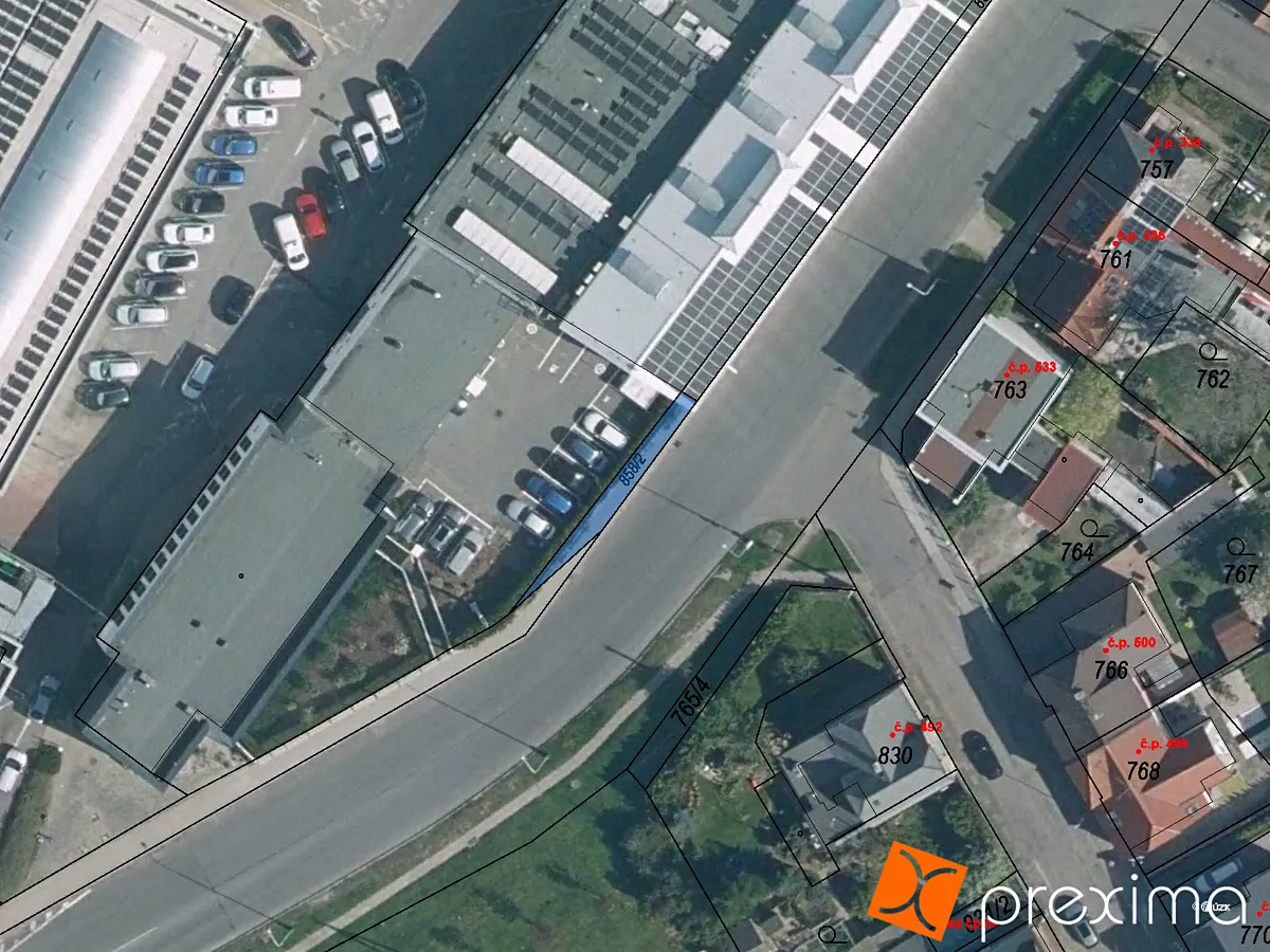Prodej podílu 1/3 pozemku 13 m²