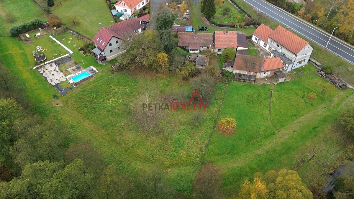 Prodej stavebního pozemku 1463 m² – fotografie 4