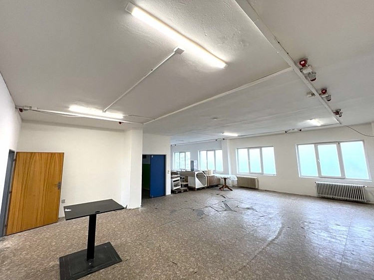 Комерційне приміщення в оренду, 105 м² (5 з 25)