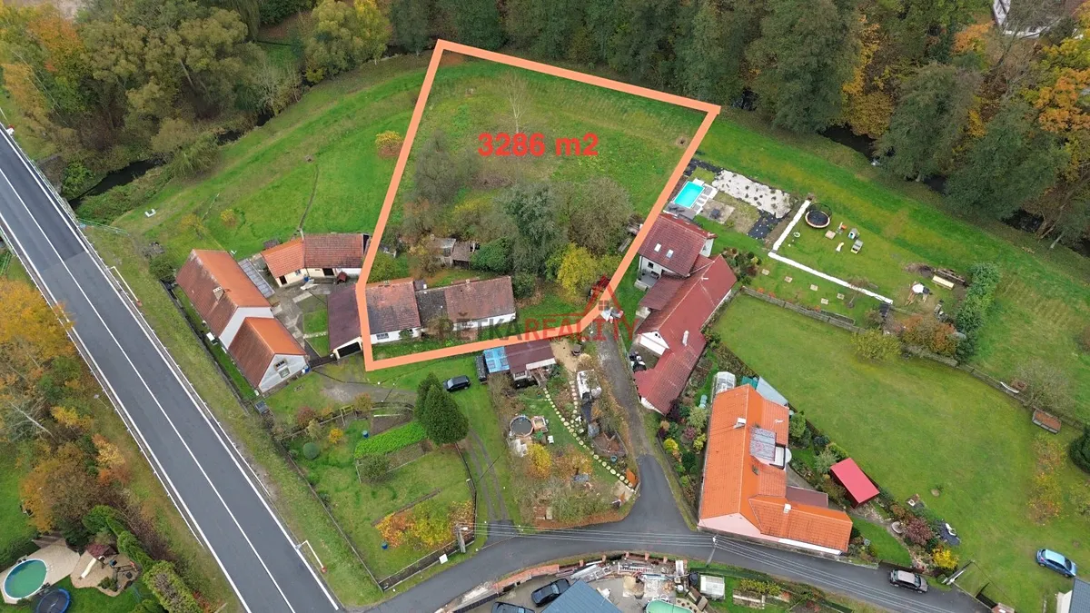 Prodej stavebního pozemku 3286 m²