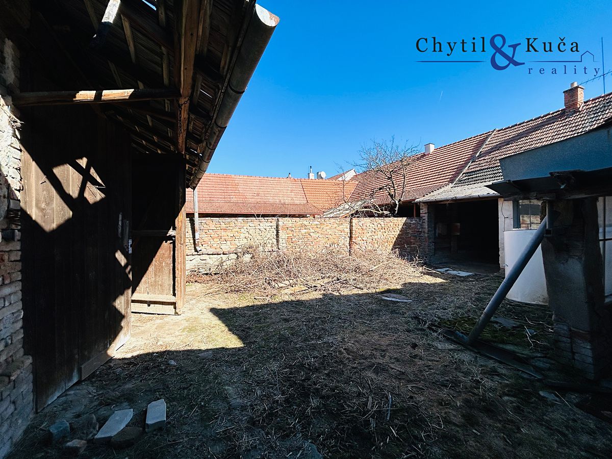 Prodej rodinného domu 110 m², pozemek 576 m² – fotografie 5