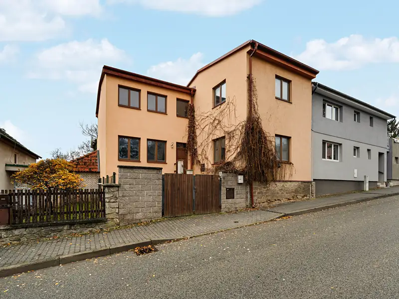 Prodej rodinného domu 160 m², pozemek 310 m², Rosice – náhled fotky 3