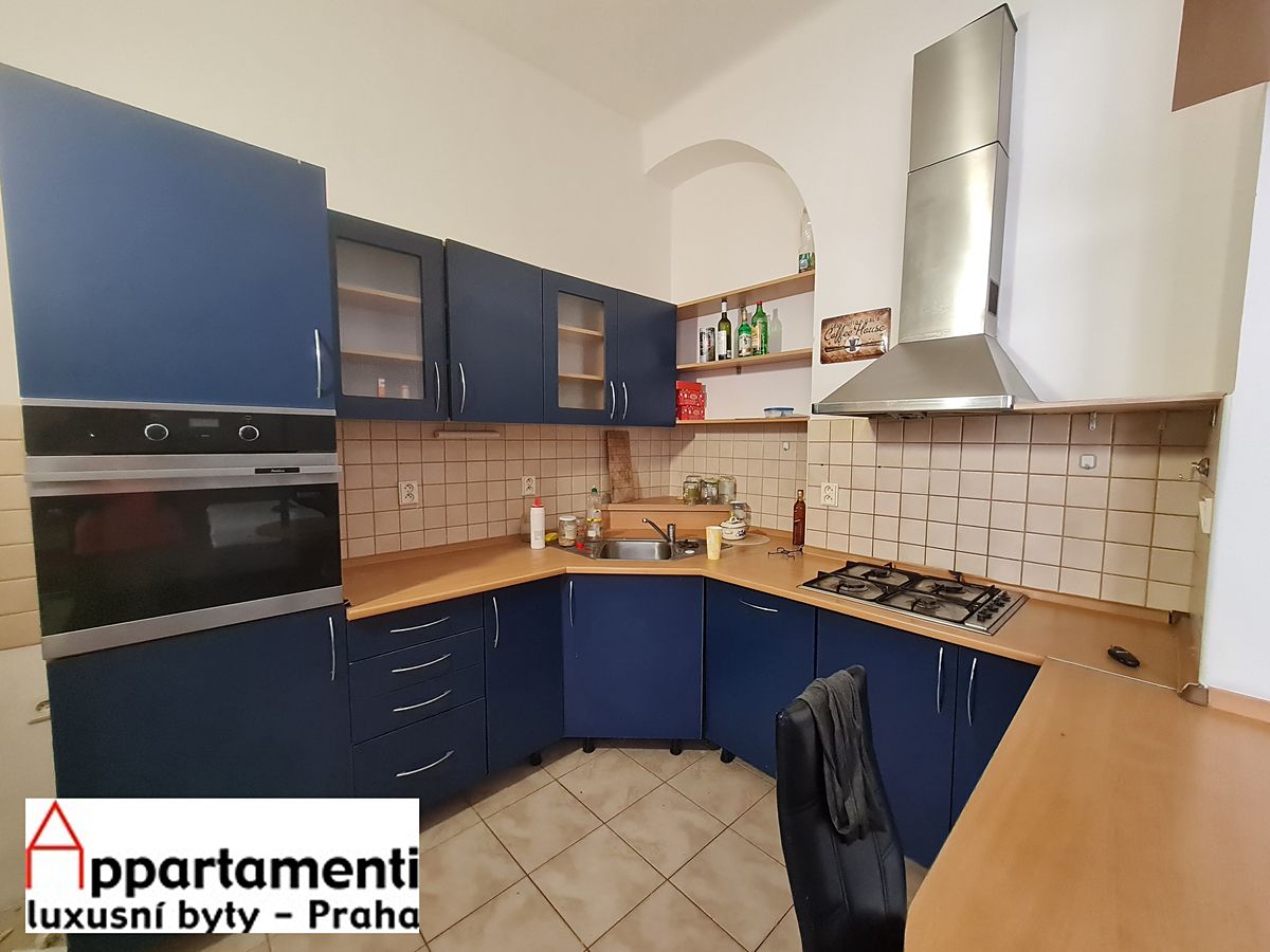 Pronájem bytu 2+kk 64 m² – fotografie 2