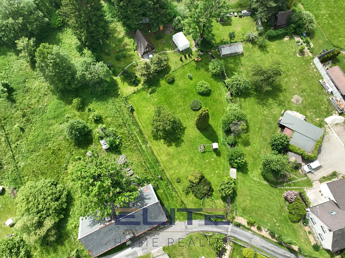 Prodej stavebního pozemku 1502 m²