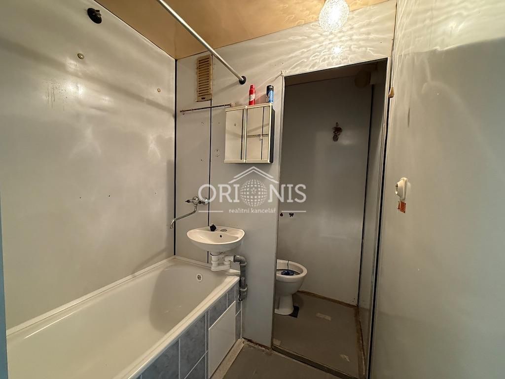 Pronájem bytu 1+1 35 m² – fotografie 4