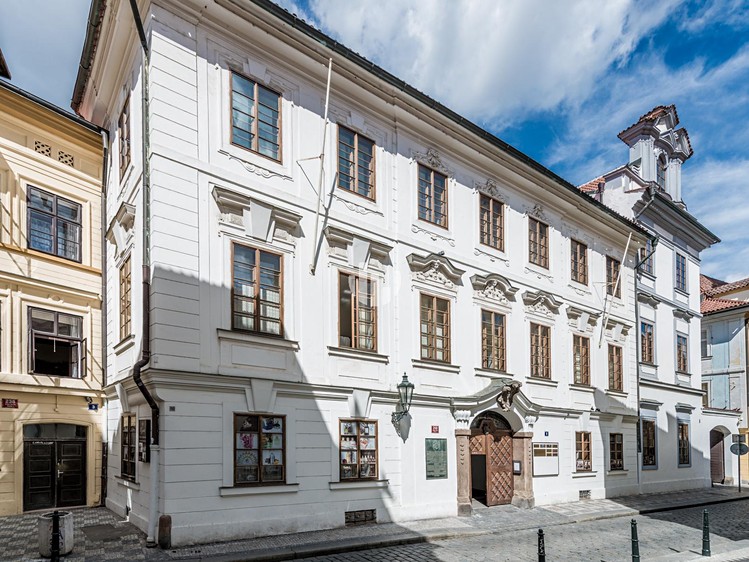 Комерційне приміщення в оренду, 168 м² (1 з 10)