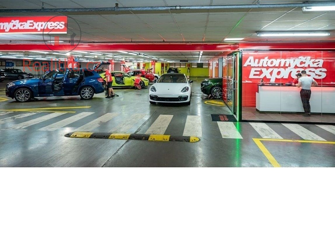 Pronájem obchodního prostoru 300 m² – fotografie 2