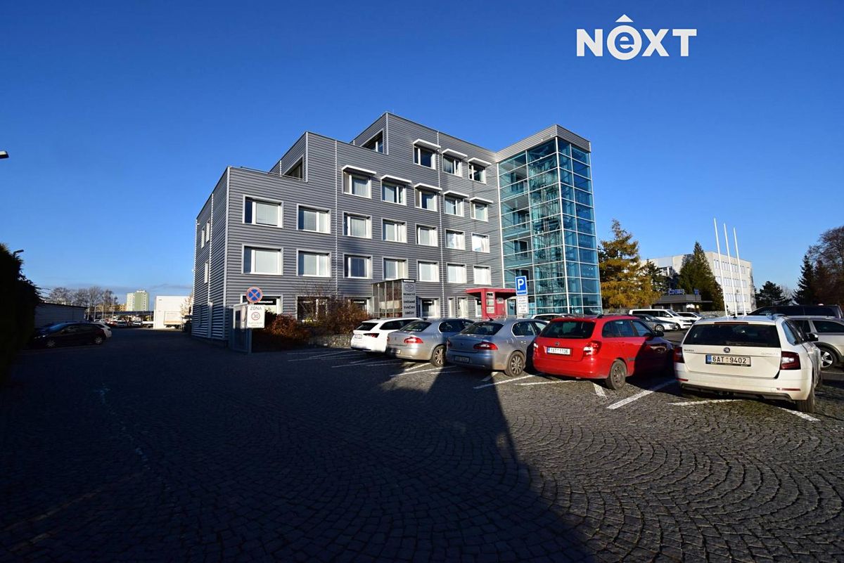 Pronájem kanceláře 80 m²