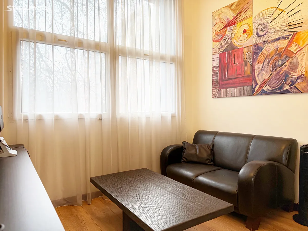 Pronájem kanceláře 70 m² – pohled 5