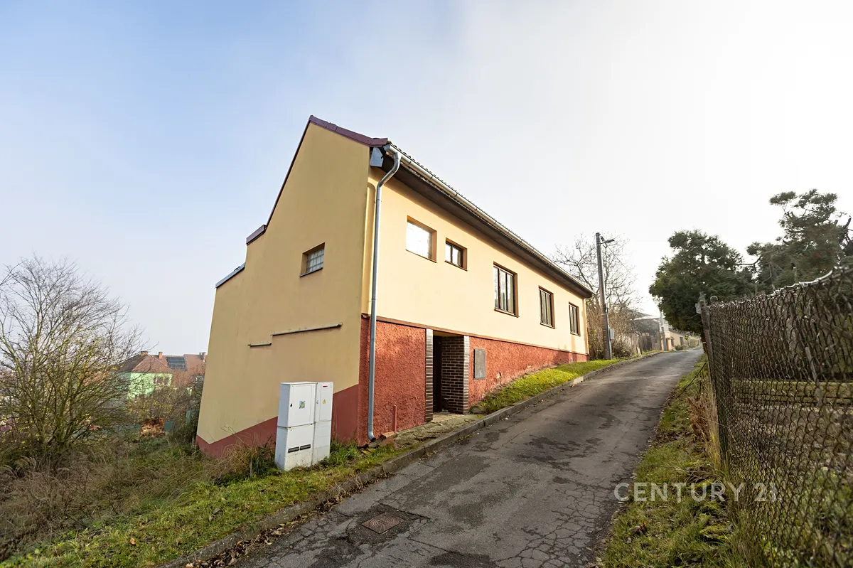 Prodej rodinného domu 200 m², pozemek 470 m²