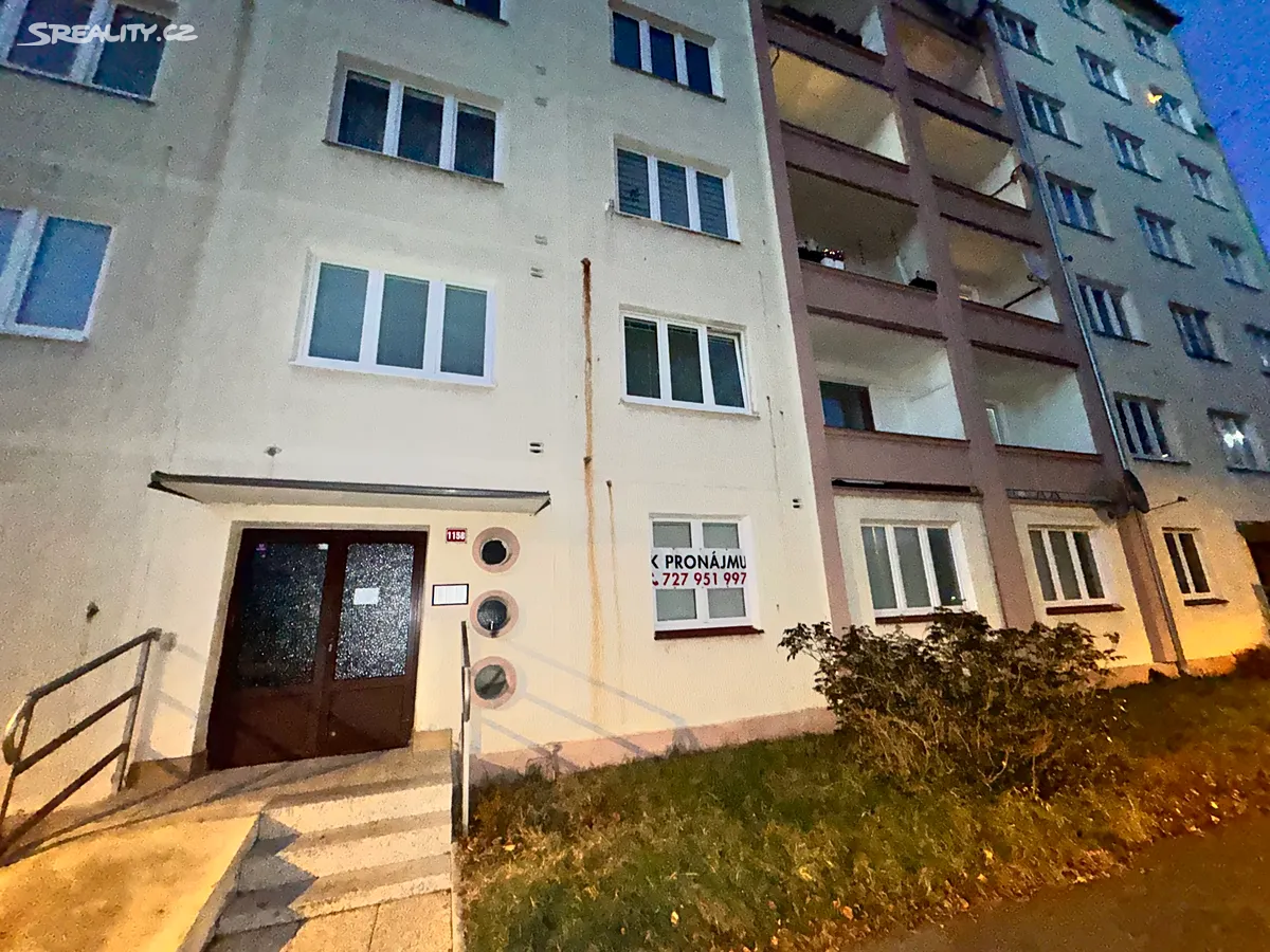 Pronájem bytu 2+1 63 m², Okružní