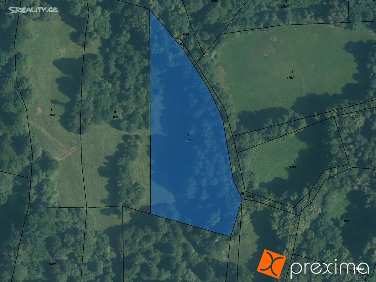 Prodej podílu 11/50 pozemku 3010 m²