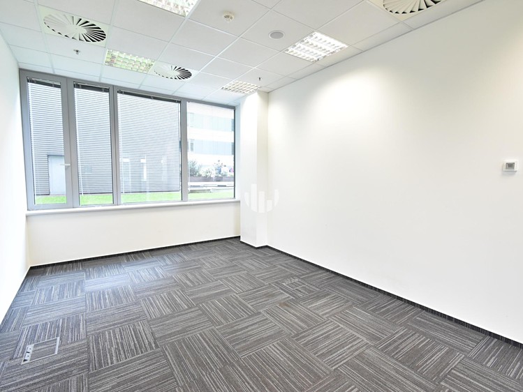 Комерційне приміщення в оренду, 898 м² (6 з 10)