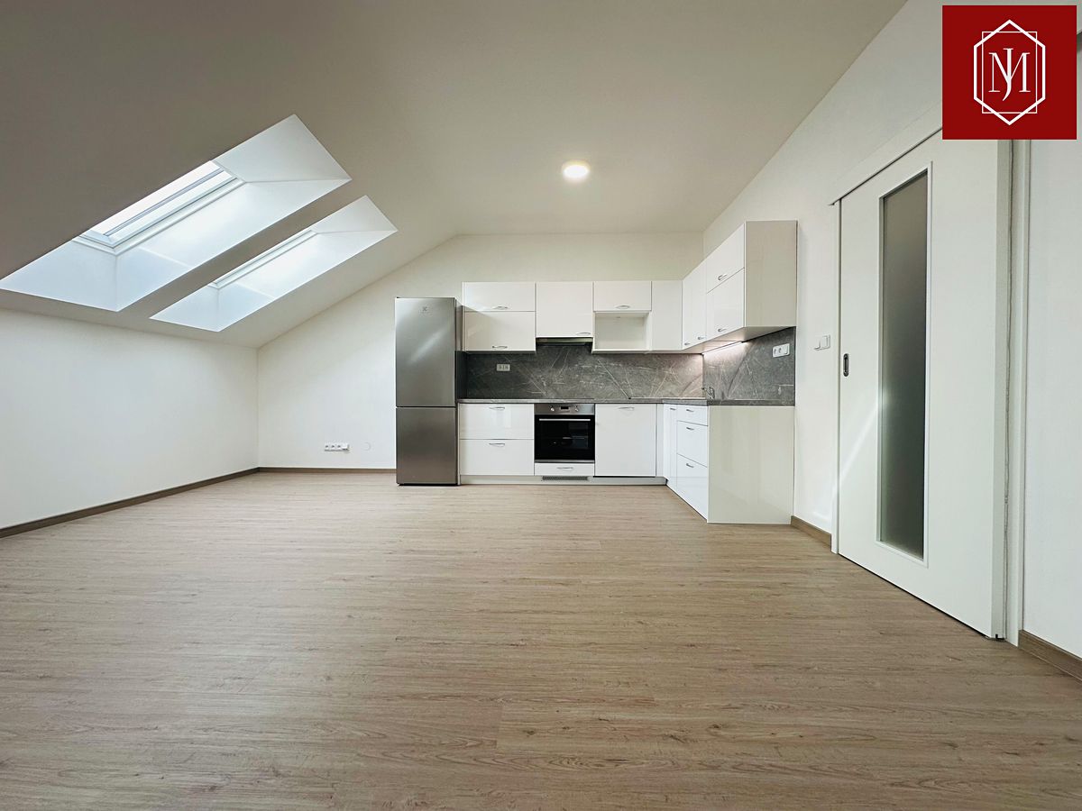 Pronájem bytu 2+kk 70 m²