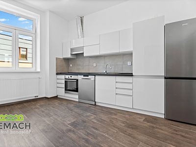 Pronájem bytu 1+1 42 m²